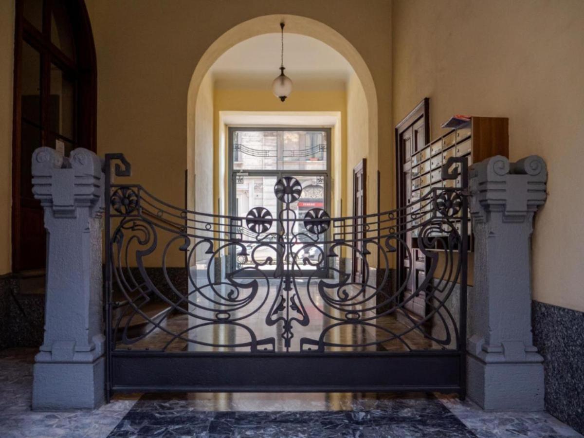 Vfh Stylish Boutique Apartment-City Center Milano Exterior foto